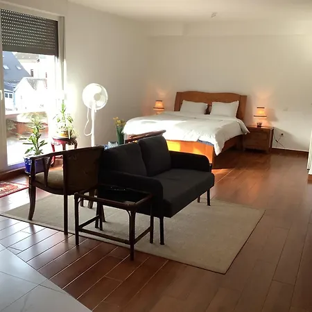 Sanhe Guest house